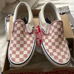 Brand new never worn Vans